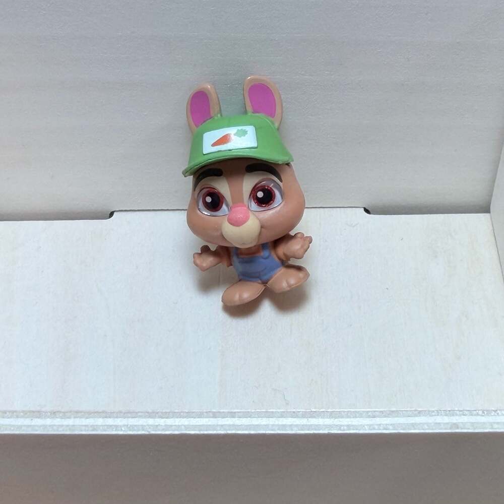 Disney Doorables Series 11 - Stu Hopps (Zootopia)